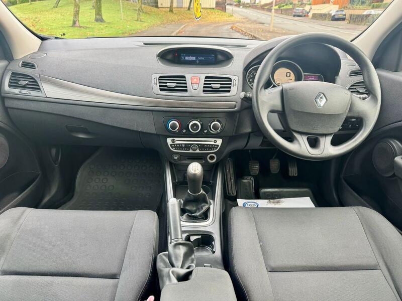 RENAULT MEGANE