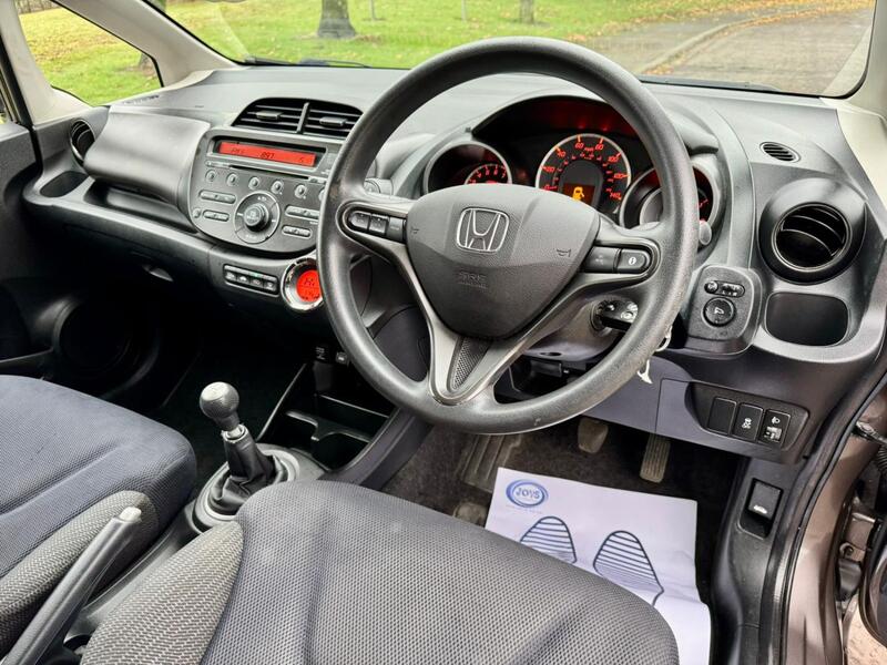 HONDA JAZZ
