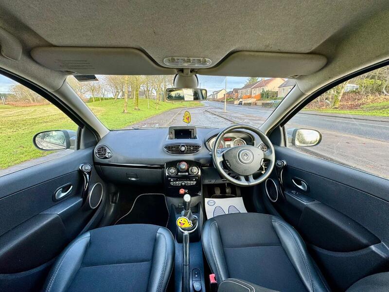 RENAULT CLIO