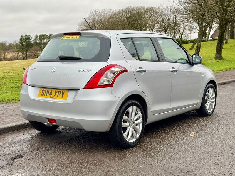 SUZUKI SWIFT