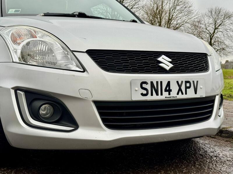 SUZUKI SWIFT