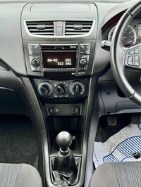SUZUKI SWIFT