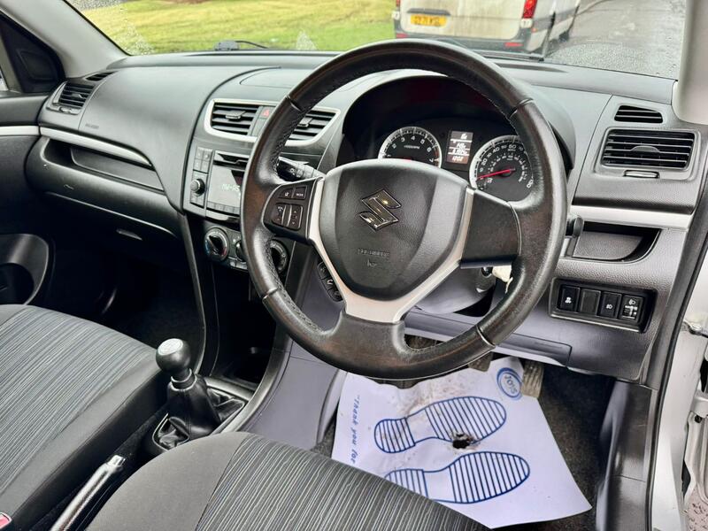 SUZUKI SWIFT