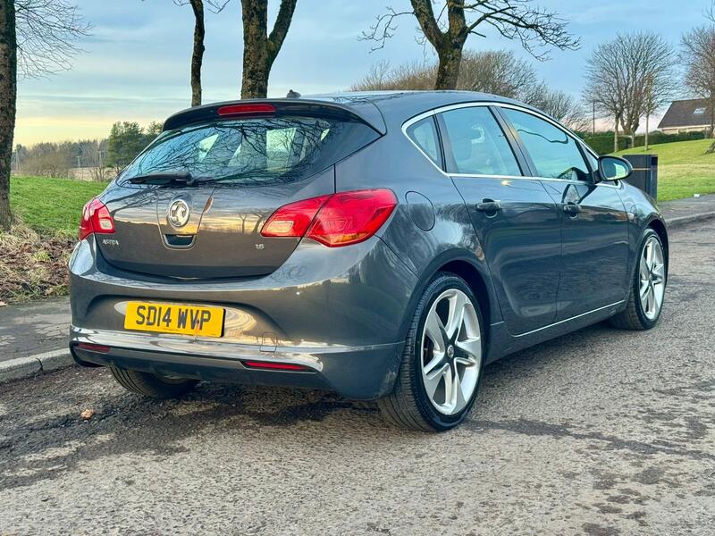VAUXHALL ASTRA