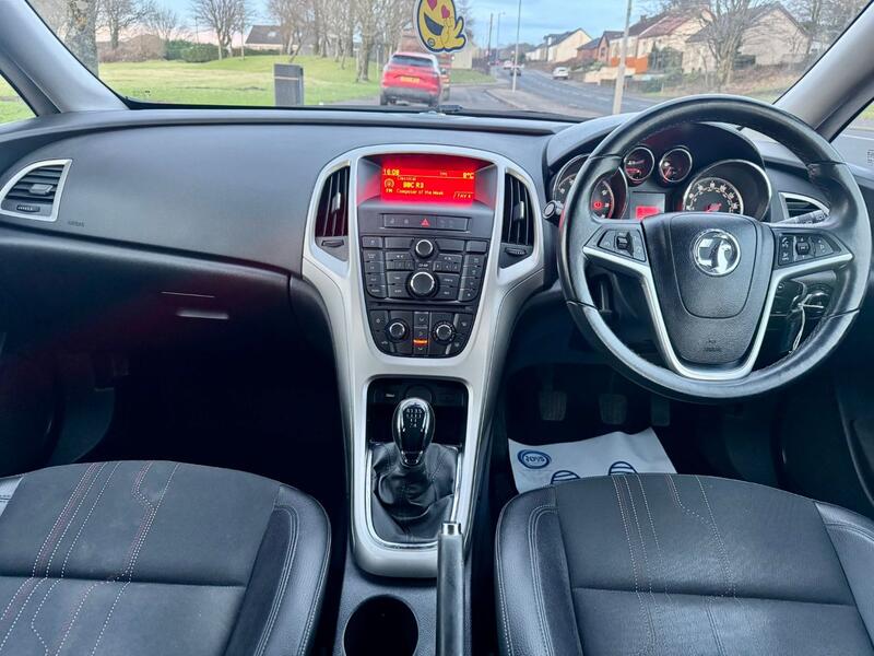 VAUXHALL ASTRA