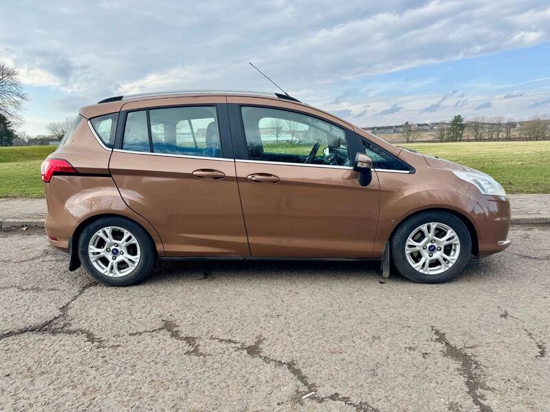 FORD B-MAX