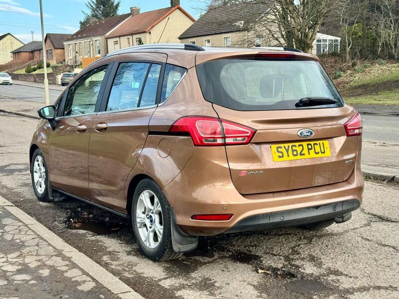 FORD B-MAX