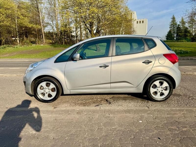 KIA VENGA