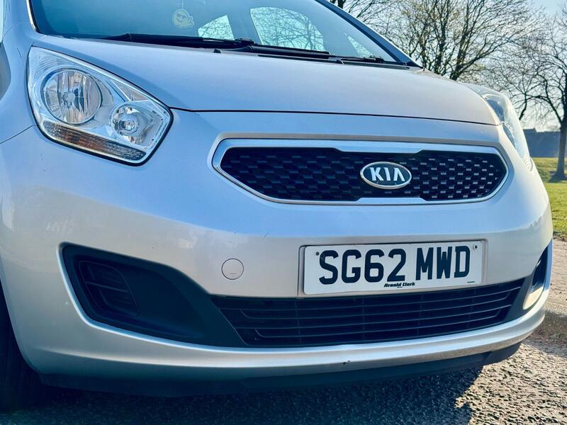 KIA VENGA