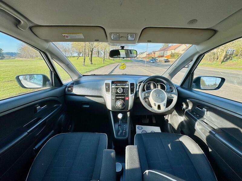 KIA VENGA