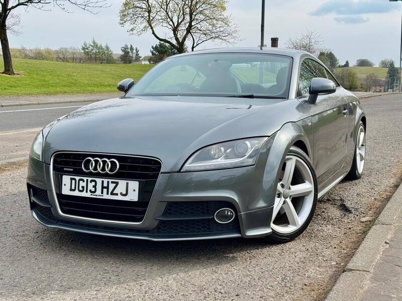 AUDI TT