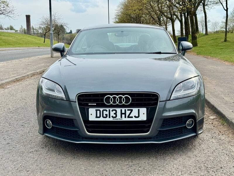 AUDI TT