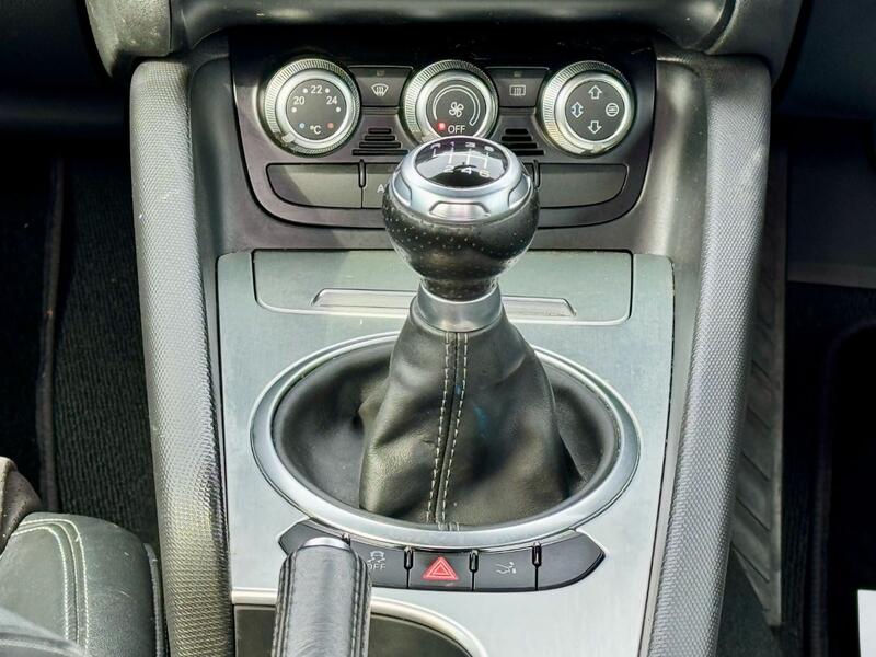 AUDI TT