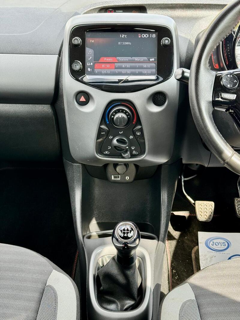 TOYOTA AYGO