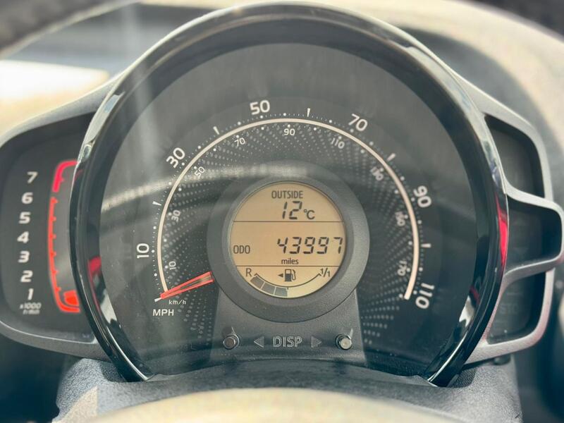 TOYOTA AYGO