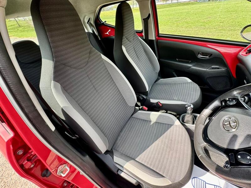 TOYOTA AYGO