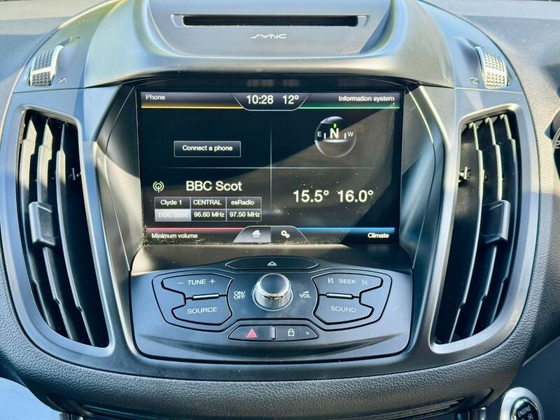 FORD KUGA