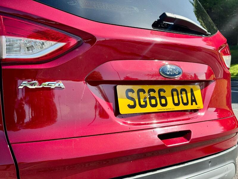 FORD KUGA