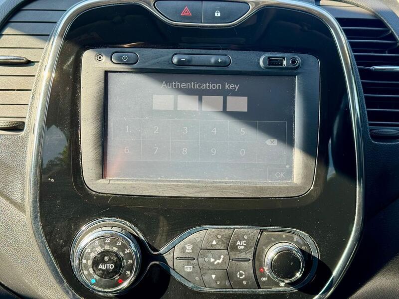 RENAULT CAPTUR
