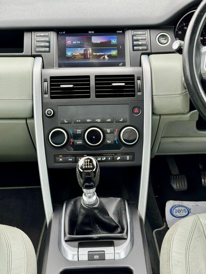 LAND ROVER DISCOVERY SPORT