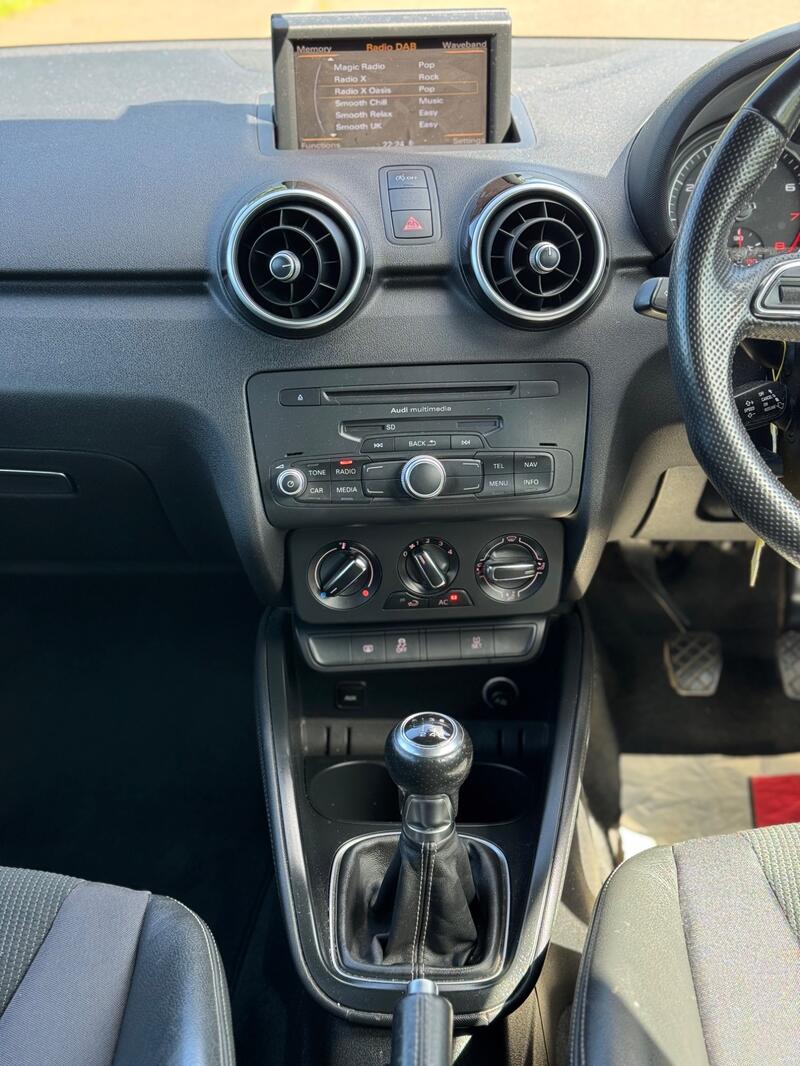 AUDI A1