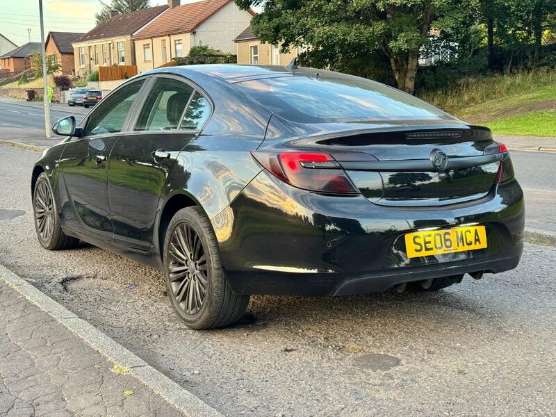 VAUXHALL INSIGNIA