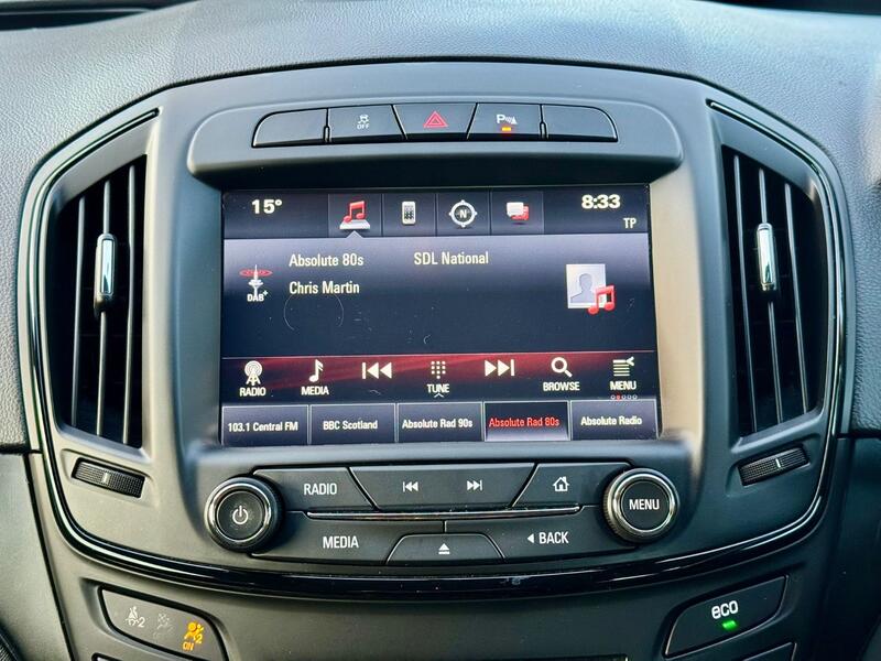VAUXHALL INSIGNIA