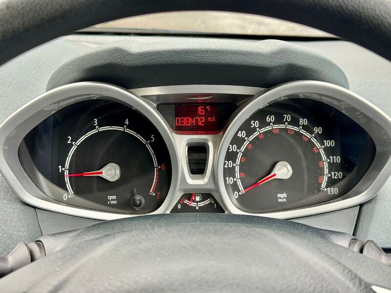 FORD FIESTA
